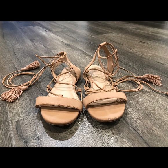 Aldo Tan Gladiator Sandals with Tassel - size 7 - Picture 4 of 5